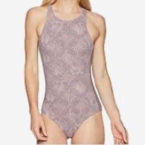 New! CARVE Sanitas One-Piece Medium
